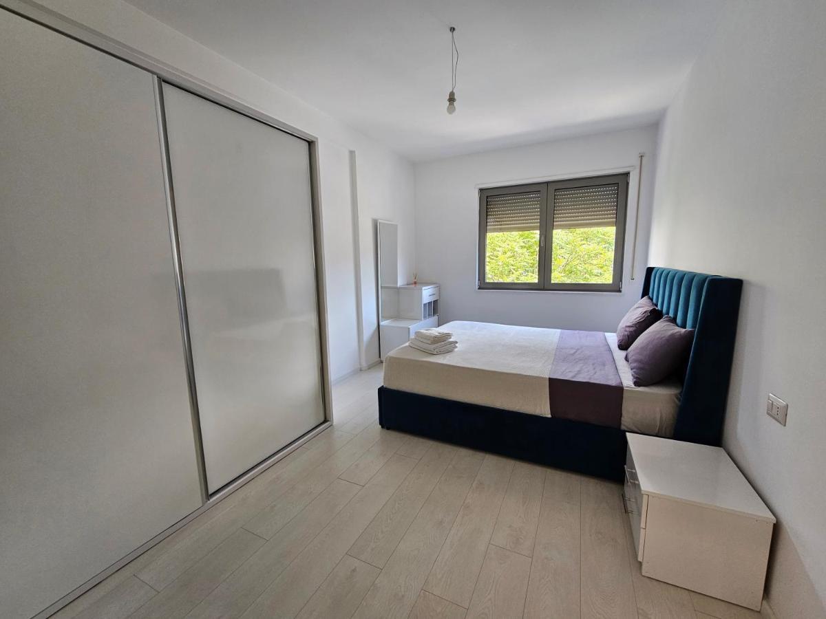 Tower Bridge Apartment Tiranë Luaran gambar