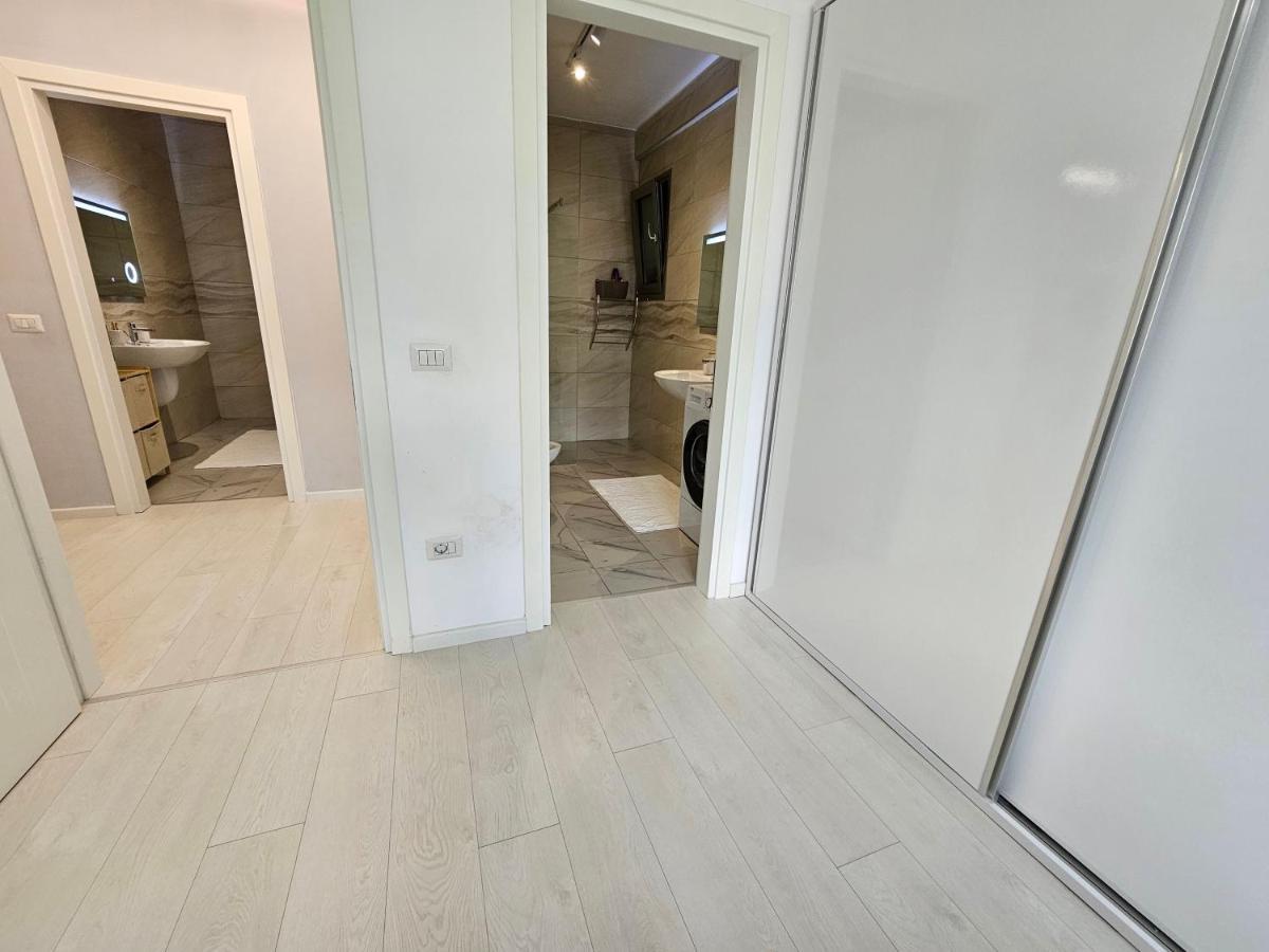 Tower Bridge Apartment Tiranë Luaran gambar
